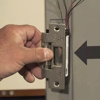 Electric Strike in Holiday, FL